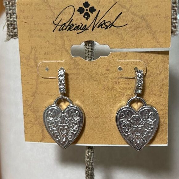 NWT Patricia Nash FlowerPower Silver Heart Earrings #PNER - Picture 4 of 7